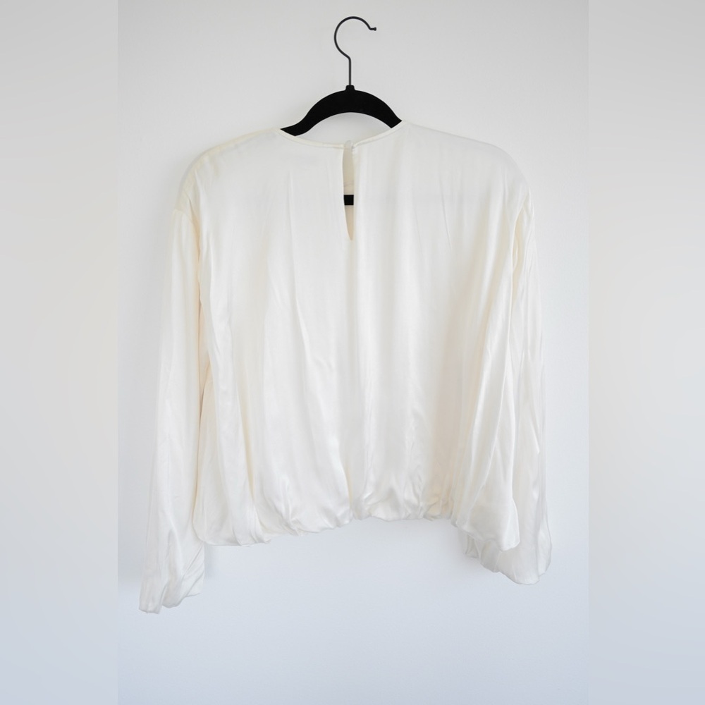 Madewell Bubble Blouse - Picture 7 of 7